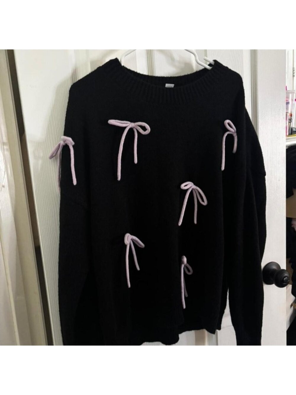 Black sweater with pink bows #kawaii #pastelgoth